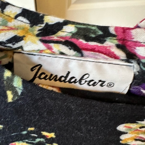 Vintage short sleeved floral dress - Picture 4 of 8